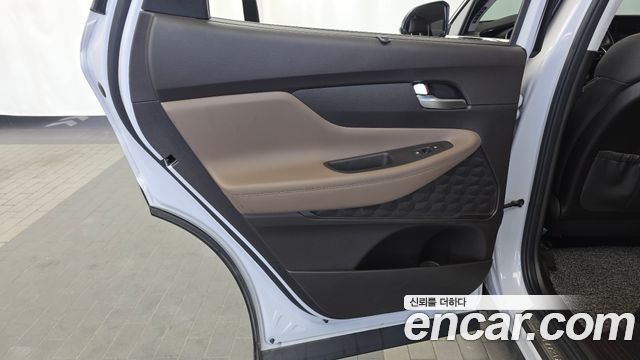 Hyundai Santafe 2021 — photo 15