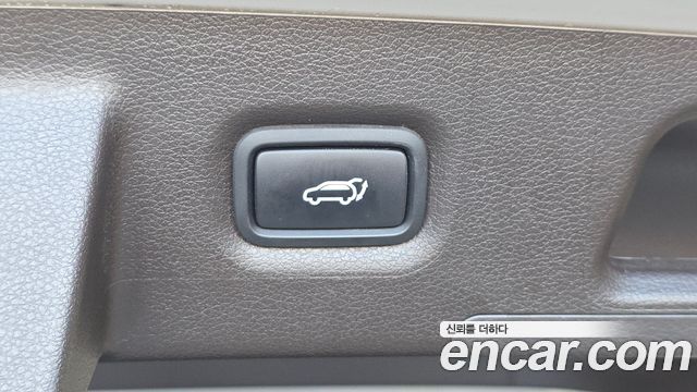 Hyundai Santafe 2021 — photo 31