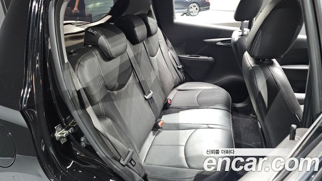 Chevrolet Korea Spark 2017 — photo 17