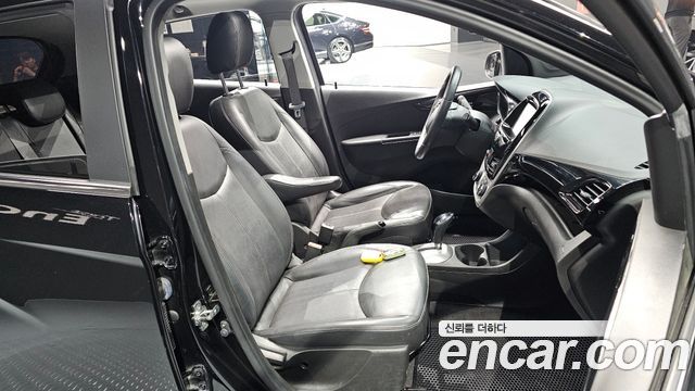 Chevrolet Korea Spark 2017 — photo 16