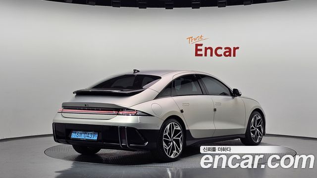 Hyundai Ioniq6 2023 — photo 2