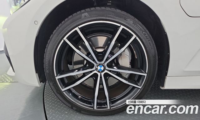 BMW 3-Series 2020 — photo 5