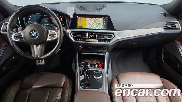 BMW 3-Series 2020 — photo 10