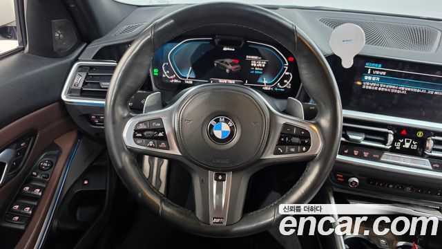 BMW 3-Series 2020 — photo 19