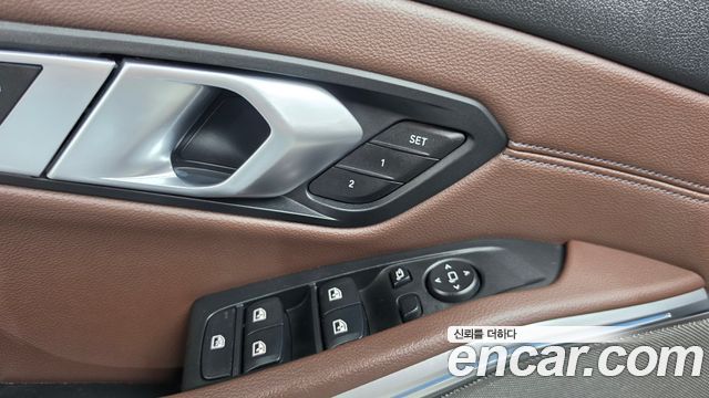 BMW 3-Series 2020 — photo 30