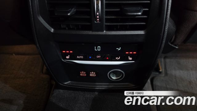 BMW 3-Series 2020 — photo 32