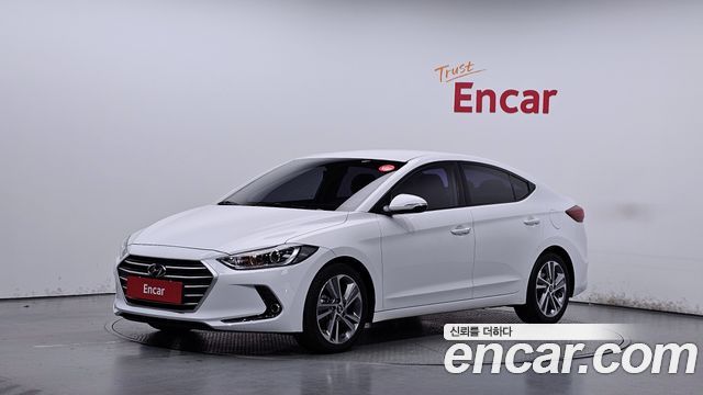 Hyundai AVANTE 2017 — photo 1