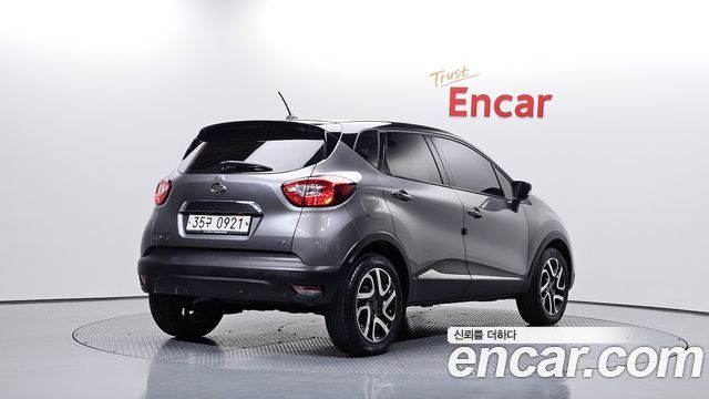 Renault Korea QM3 2016 — photo 2