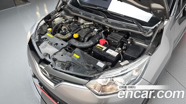 Renault Korea QM3 2016 — photo 6