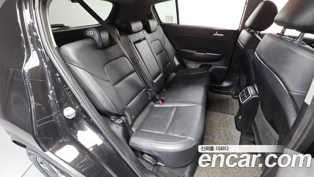 Kia Sportage 2019 — photo 17