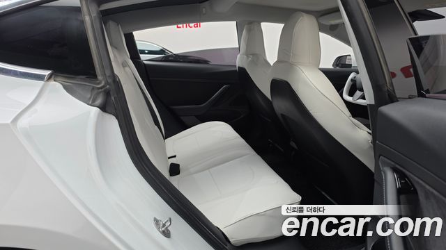 Tesla Model 3 2020 — photo 17