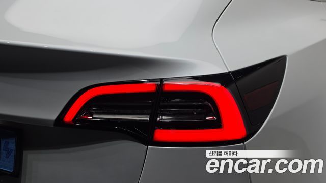 Tesla Model 3 2020 — photo 9