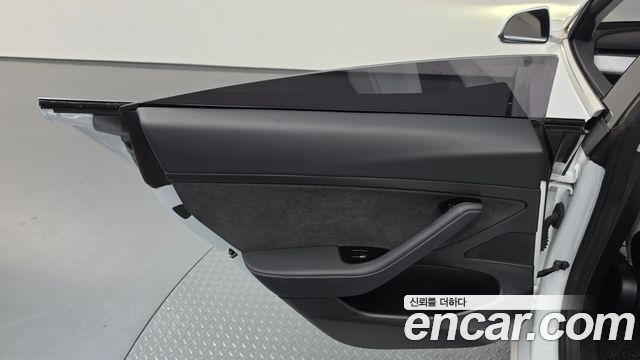 Tesla Model 3 2020 — photo 15