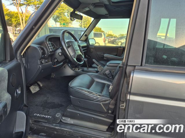 Land Rover Discovery 2004 — photo 13