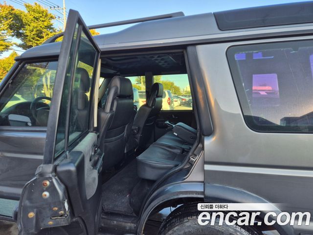 Land Rover Discovery 2004 — photo 14