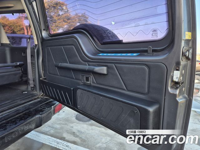 Land Rover Discovery 2004 — photo 15