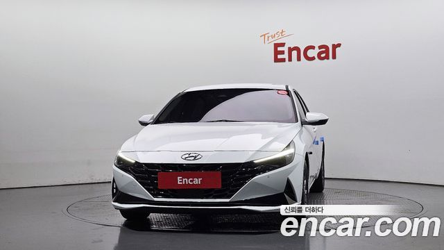Hyundai AVANTE 2023 — photo 3