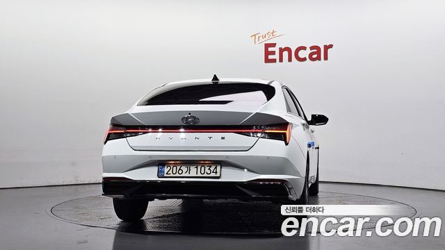 Hyundai AVANTE 2023 — photo 4