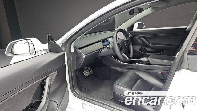 Tesla Model 3 2020 — photo 13