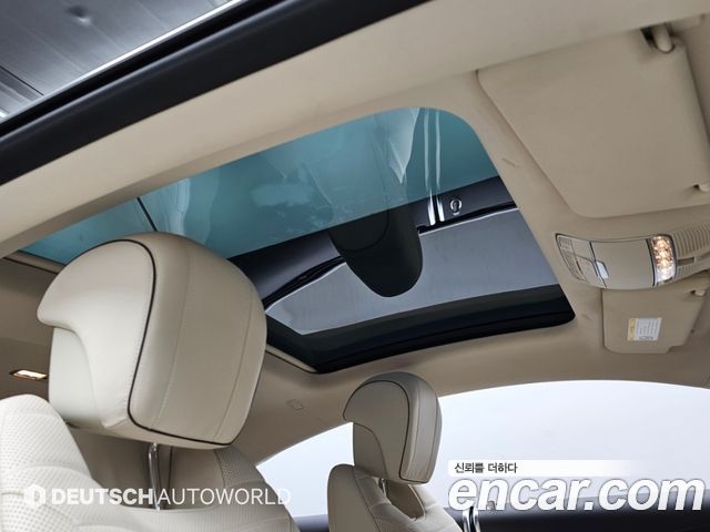Mercedes-Benz S-Class 2019 — photo 18