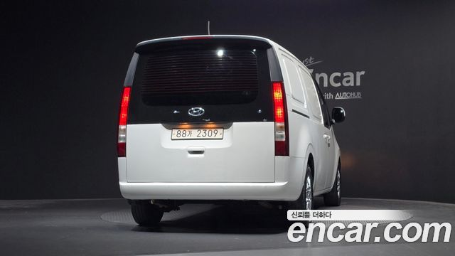 Hyundai Staria 2022 — photo 4