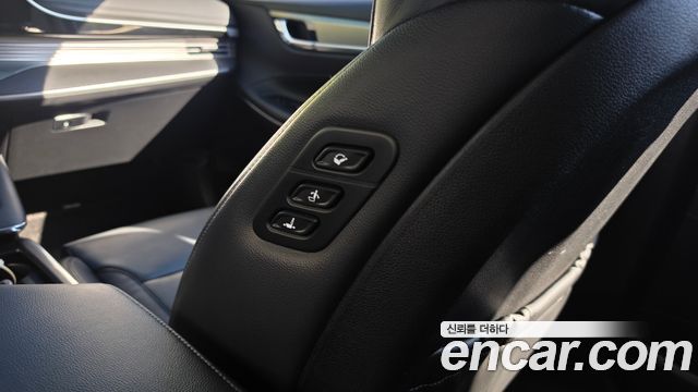 Hyundai Grandeur 2020 — photo 36