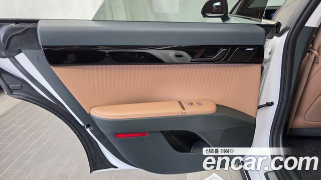 Hyundai Grandeur 2025 — photo 15