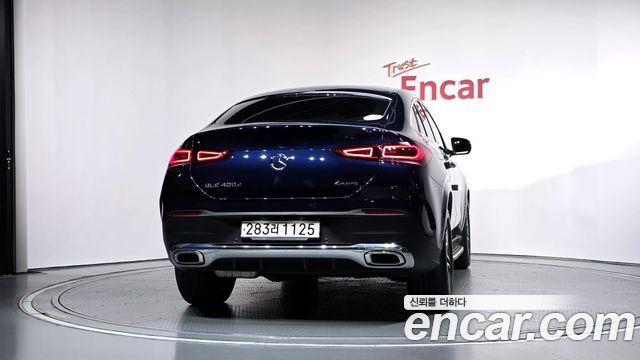 Mercedes-Benz GLE-Class 2021 — photo 4