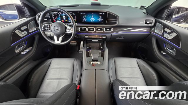 Mercedes-Benz GLE-Class 2021 — photo 10