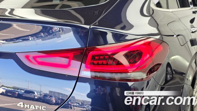 Mercedes-Benz GLE-Class 2021 — photo 9