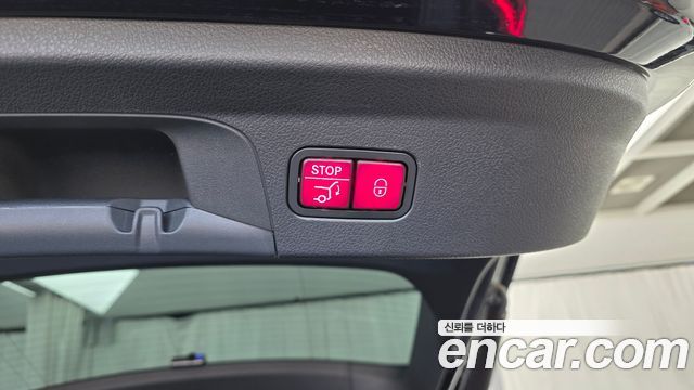 Mercedes-Benz GLE-Class 2021 — photo 34