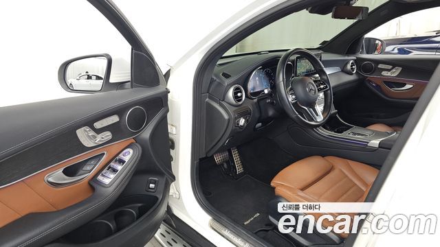Mercedes-Benz GLC-Class 2023 — photo 13