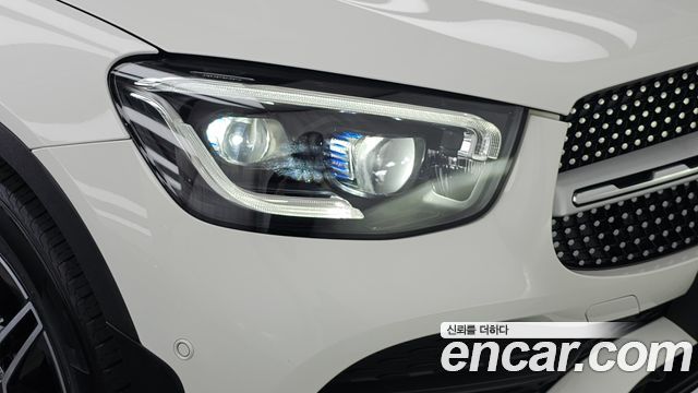 Mercedes-Benz GLC-Class 2023 — photo 8