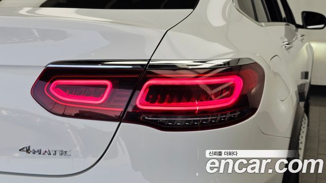 Mercedes-Benz GLC-Class 2023 — photo 9