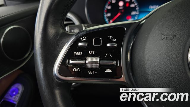 Mercedes-Benz GLC-Class 2023 — photo 30