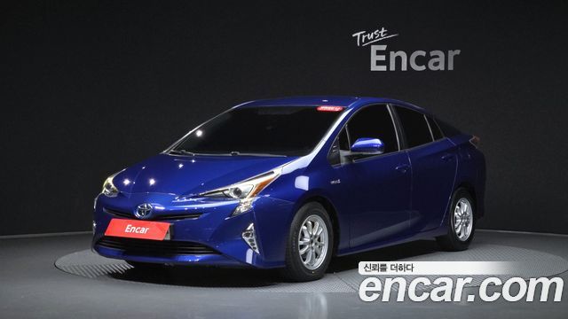 Toyota Prius 2018 — photo 27