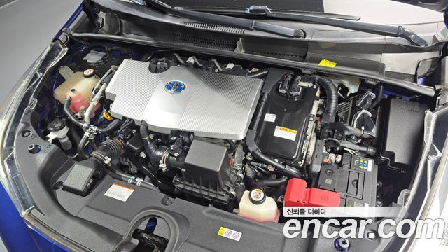 Toyota Prius 2018 — photo 6