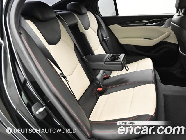 Cadillac CT5 2021 — photo 12