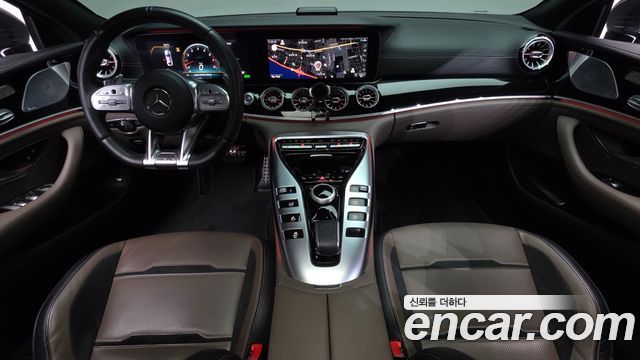 Mercedes-Benz AMG GT 2020 — photo 10