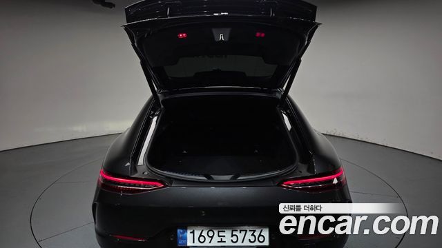 Mercedes-Benz AMG GT 2020 — photo 26