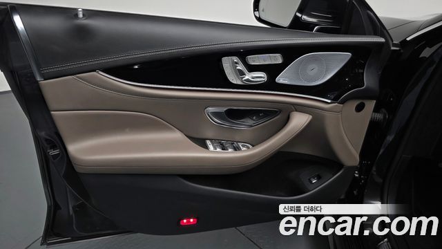 Mercedes-Benz AMG GT 2020 — photo 14