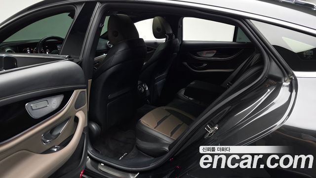 Mercedes-Benz AMG GT 2020 — photo 16