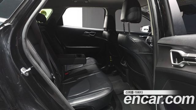 Kia Sportage 2022 — photo 12