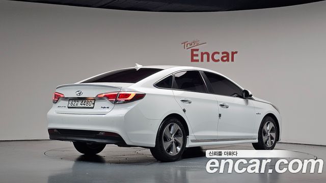 Hyundai Sonata 2015 — photo 2