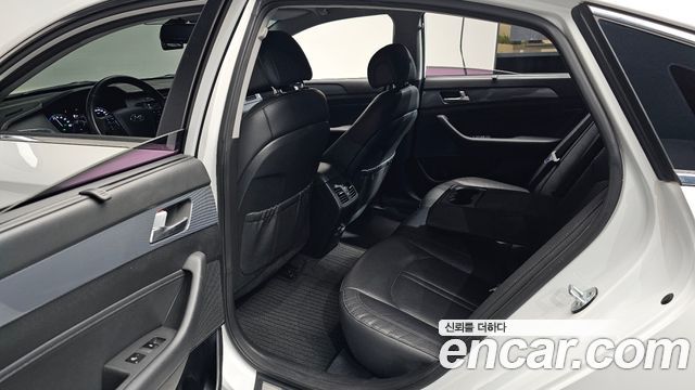 Hyundai Sonata 2015 — photo 18