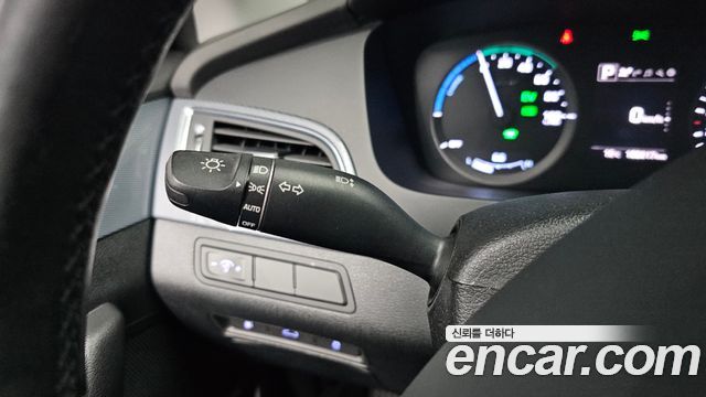 Hyundai Sonata 2015 — photo 23