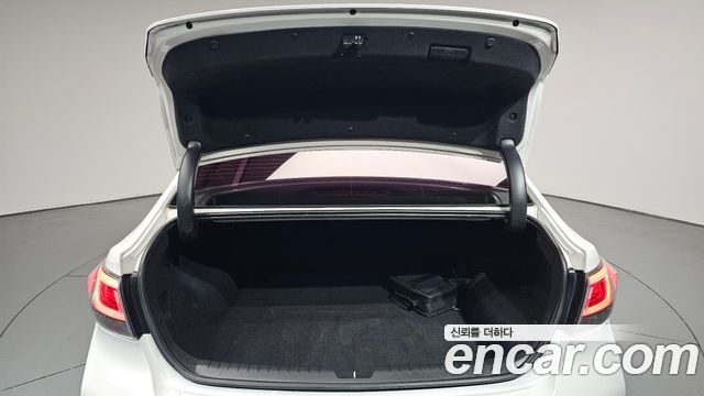 Hyundai Sonata 2015 — photo 32