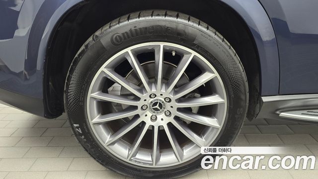Mercedes-Benz GLE-Class 2023 — photo 5