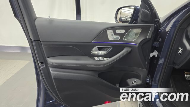 Mercedes-Benz GLE-Class 2023 — photo 14