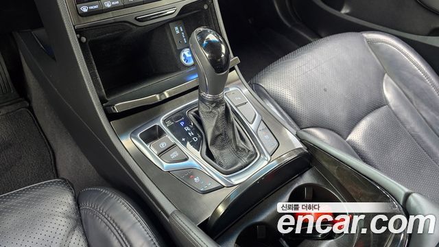 Hyundai Grandeur 2017 — photo 12